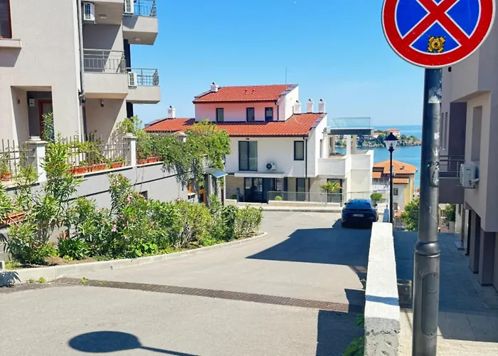 Wave & Sea דירה *