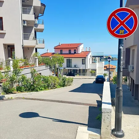Wave & Sea Apartman *